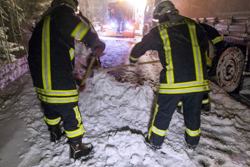 Selbst der Winterdienst hatte seine Probleme durchzukommen.