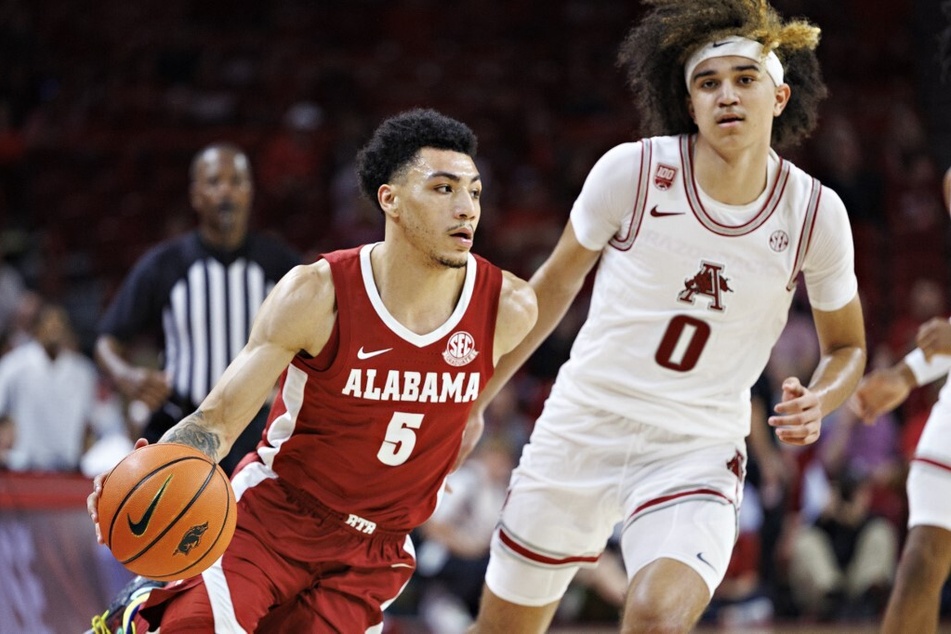 Steadily climbing up the AP Poll rankings, the Alabama Crimson Tide enters the week as the second-best team in the nation - its highest ranking since 2003.