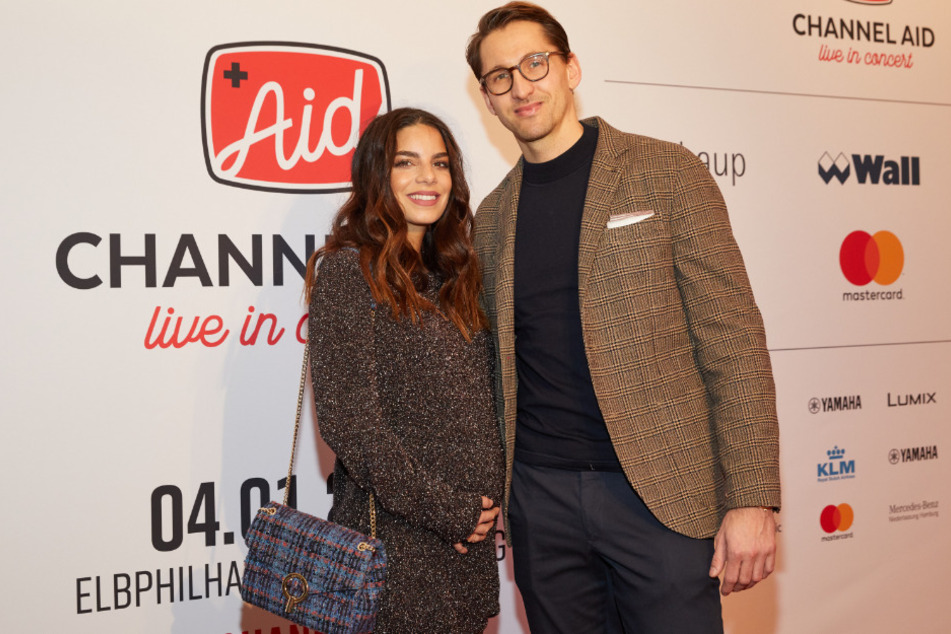 Coronakrise: So wollen Lilli Hollunder und René Adler helfen!
