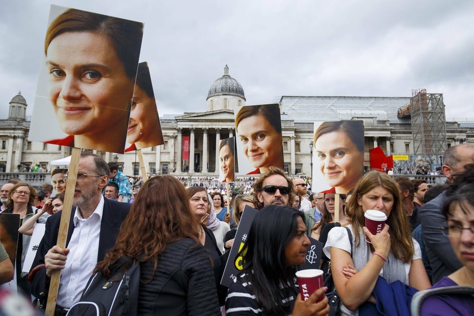People gathered in Trafalgar Square in London in 2016 in a memorial ceremony for Jo Cox (archive image).