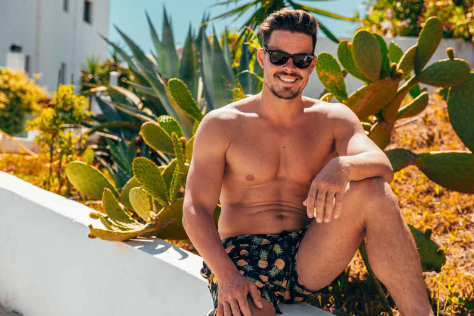 Manuel Dichtl ist Arzt - und könnte die Bachelorette optisch optimieren.