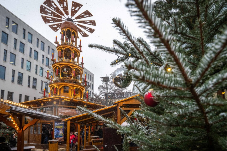 Wer vom Chemnitzer Weihnachtsmarkt noch nicht genug hat, kommt noch bis zum 4. Januar auf seine Kosten.