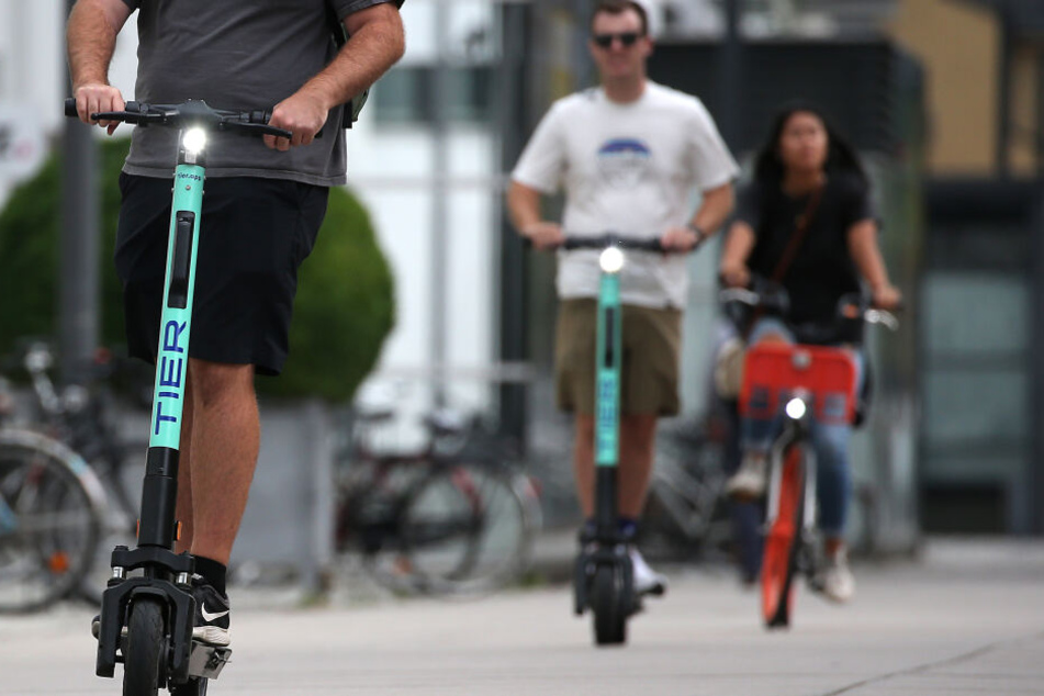 E-Scooter sind ein praktisches Fortbewegungsmittel.
