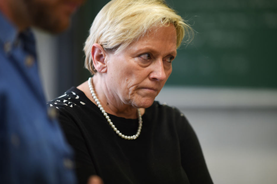 Baden-Württembergs Kultusministerin Susanne Eisenmann (CDU) sieht die Schuld bei der Realschule. Die Prüfungsunterlagen seien nicht sofort verschlossen worden.