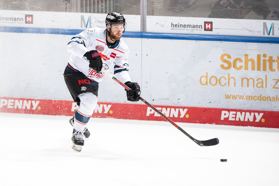 Ins Anforderungsprofil der Eislöwen passt Dane Fox genau.