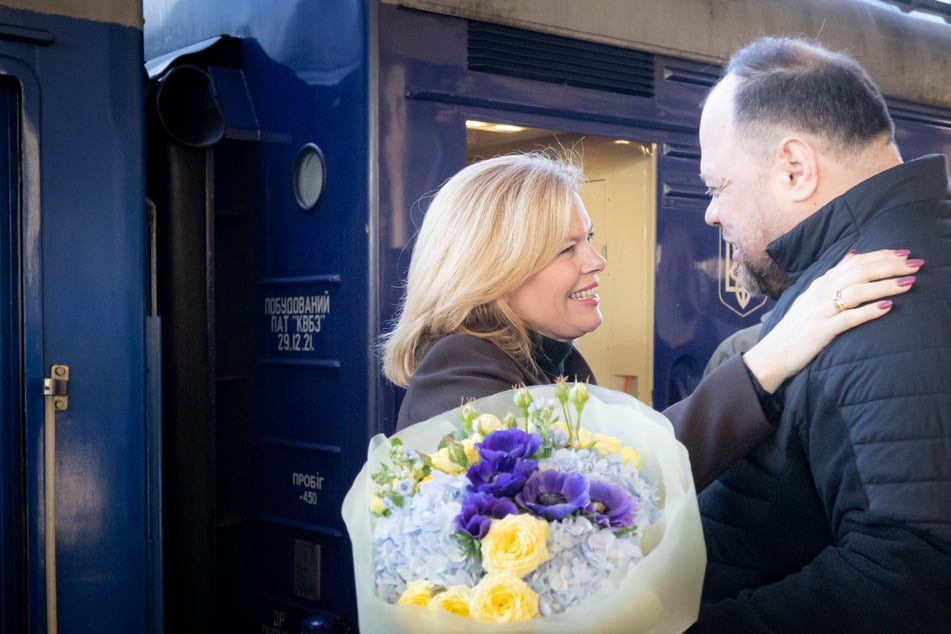 Ukraine-Krieg: Bundestagspräsidentin Klöckner zu erstem Besuch in Kiew