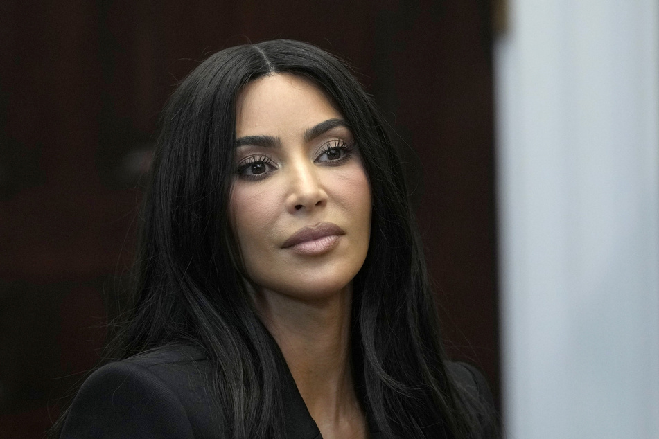 Die Netflix-Show galt als gewagt. Das bekam auch Kim Kardashian (43) zu spüren.