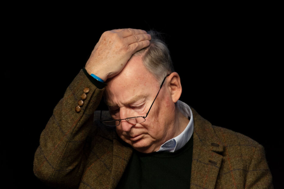 AfD-Boss Alexander Gauland ohne Hundekrawatte.