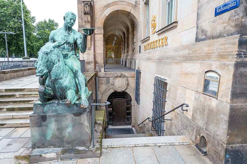 Der Ratskeller bleibt dicht. Die Kantinen-Pläne sind vorerst vom Tisch.