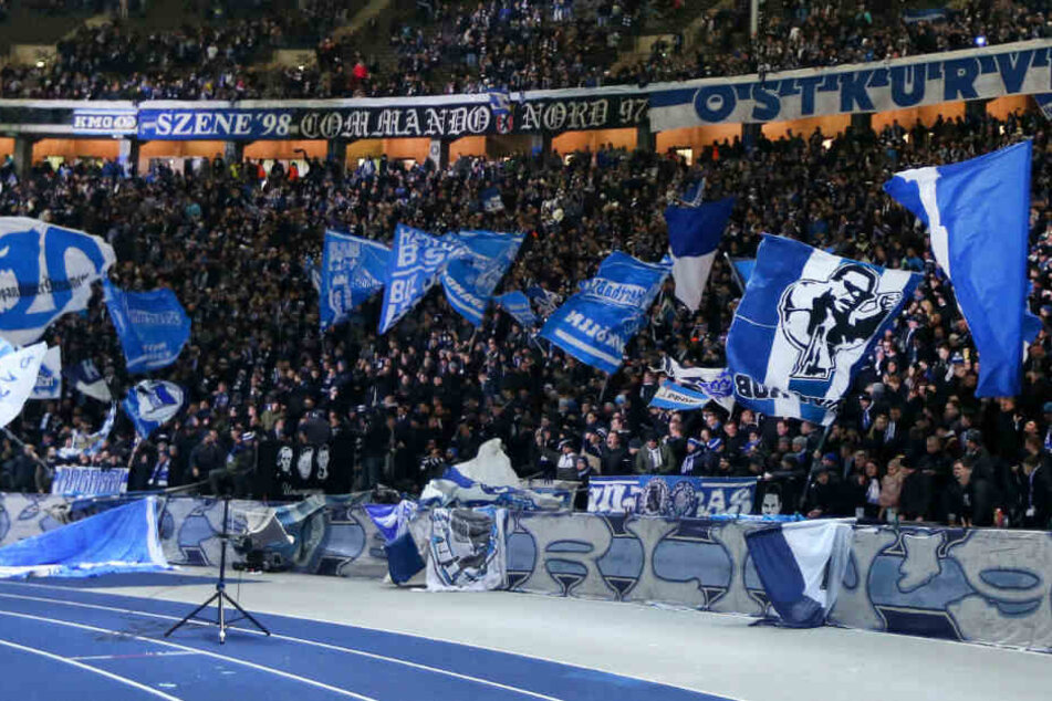 Hertha-Fans in der Ostkurve.