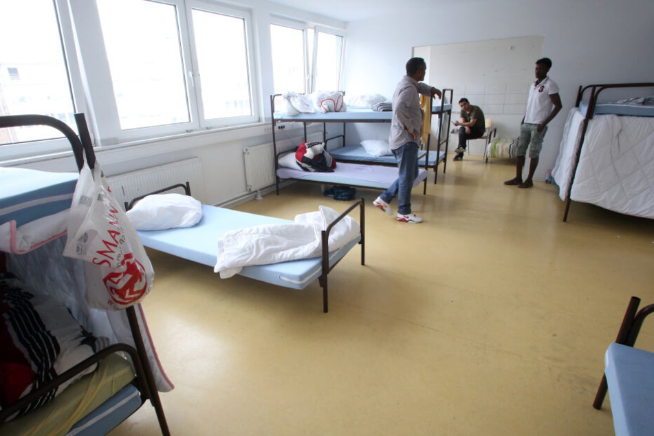 Städte und Gemeinden in NRW bekommen nach eigenen Angaben nur 30 Prozent der Kosten für die Unterbringung von Flüchtlingen vom Land erstattet (Symbolbild).