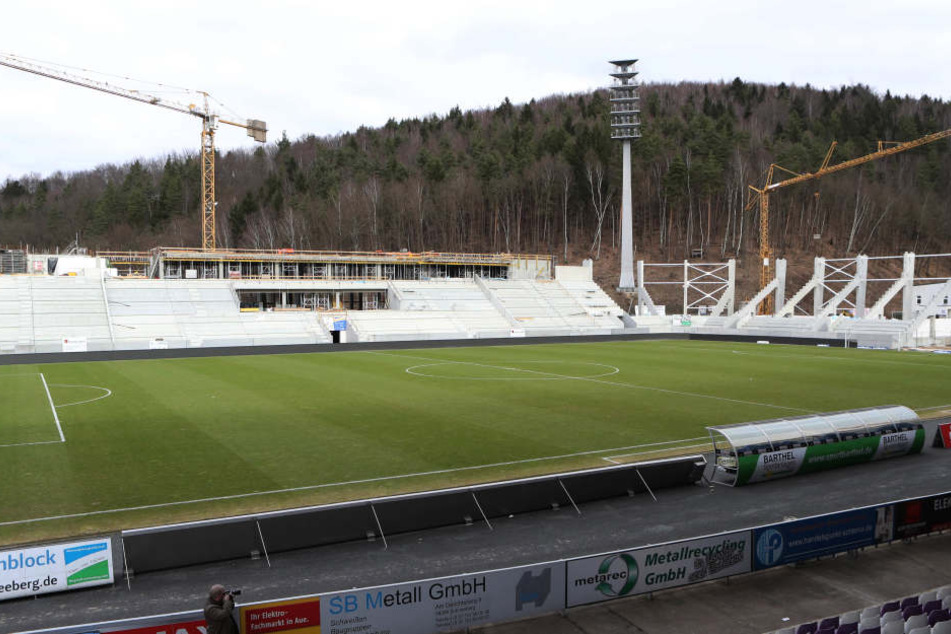 Welche Namen soll das Erzgebirgsstadion zukünftig tragen?