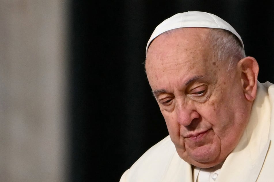 El Papa Francisco sufre una recaída: "Deterioro repentino de la respiración"