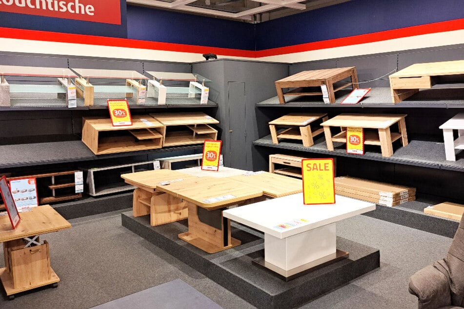 ROLLER hat hunderte Möbel massiv im Preis gesenkt, aber der Grund ist traurig