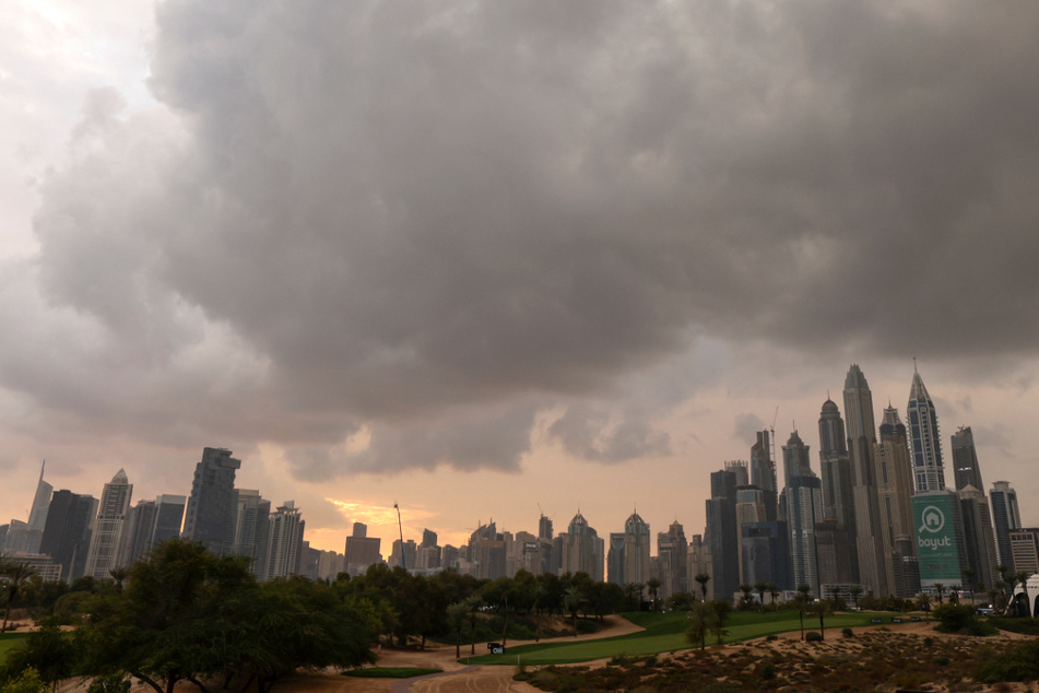 Seit über 20 Jahren versuchen die Emirate künstlichen Regen zu erzeugen. (Archivbild)
