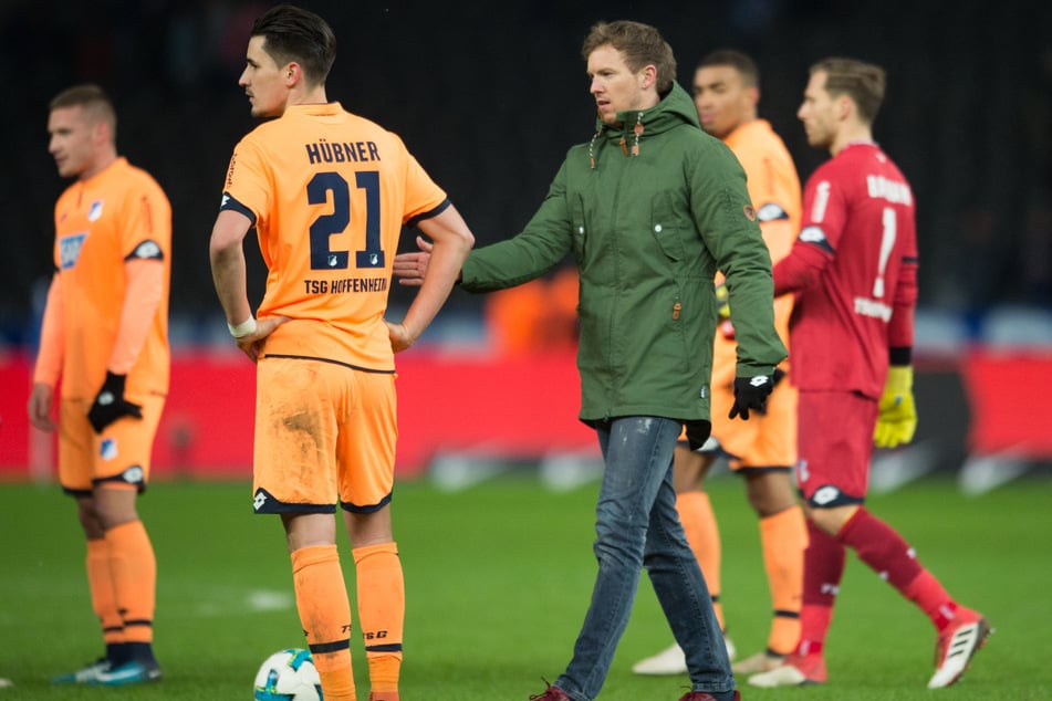 Benjamin Hübner (heute 35, l.) spielte drei Jahre unter Julian Nagelsmann (heute 37) bei der TSG Hoffenheim. (Archivfoto)