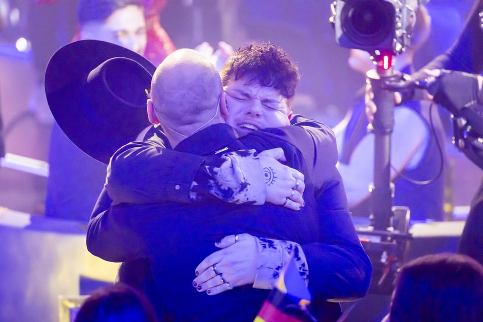 Isaak Guderian (29, r.) vertritt Deutschland mit "Always On The Run" beim ESC in Malmö.