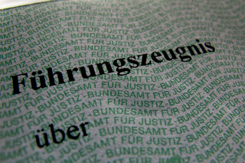 Ein Führungszeugnis zur Vorlage beim Arbeitgeber oder für eine ehrenamtliche Tätigkeit ist ab sofort auch digital verfügbar.
