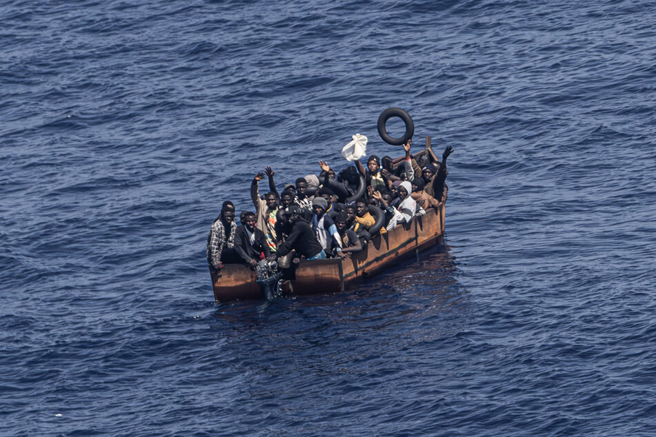 Unter teils lebensgefährlichen Bedingungen werden Migranten in die EU geschleust.