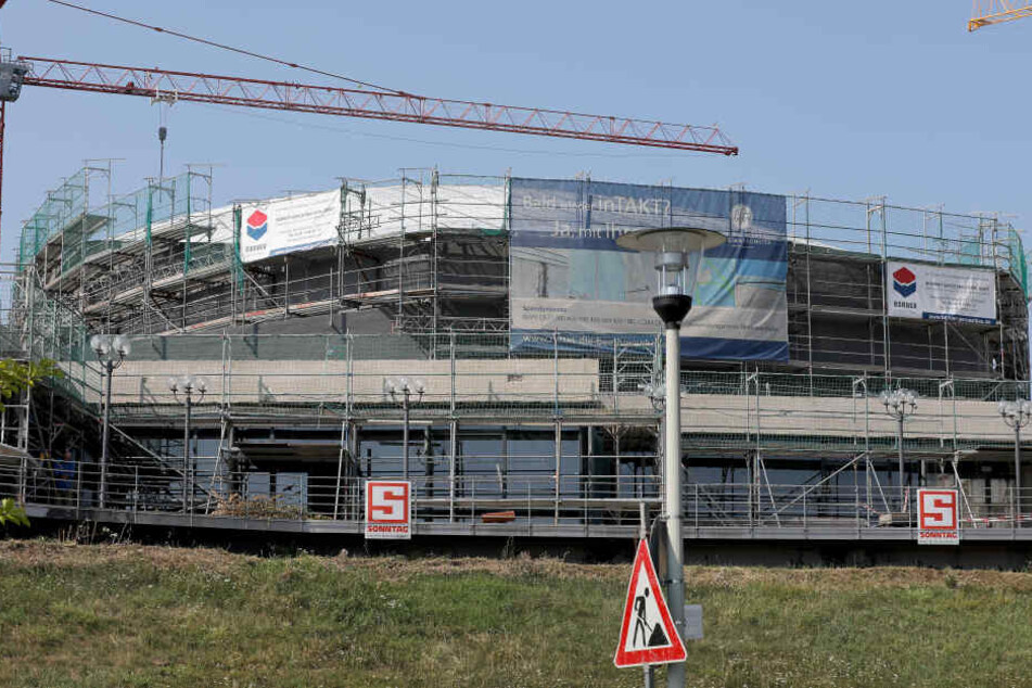 Die Bonner Beethovenhalle wird nicht vor 2022 fertig.