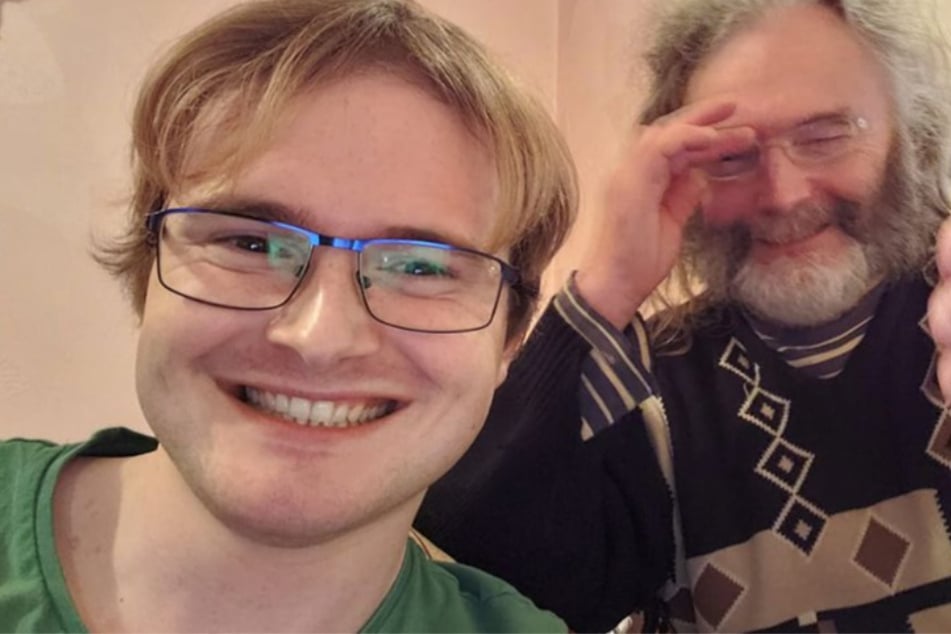 Endlich wiedervereint: Jason Kelly (23) und sein Vater David (67).
