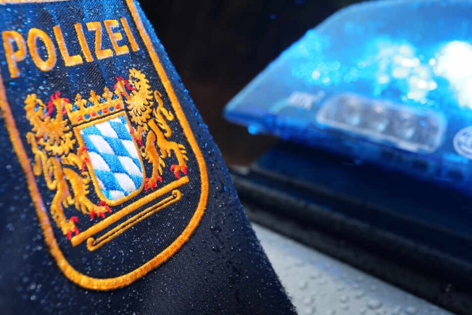 Die Polizei hat die Ermittlungen aufgenommen und sucht nach Zeugen. (Symbolbild)
