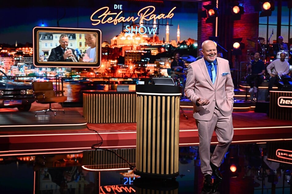Stefan Raab (58) gehen mit seiner neuen "Die Stefan Raab Show" die Zuschauer aus.