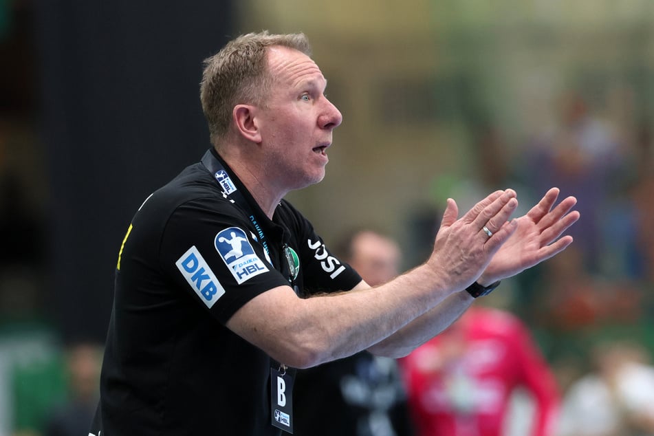 "Ich freue mich auf den Vergleich mit dem amtierenden Deutschen Meister aus Berlin", sagte Leipzigs Cheftrainer Frank Carstens (54).