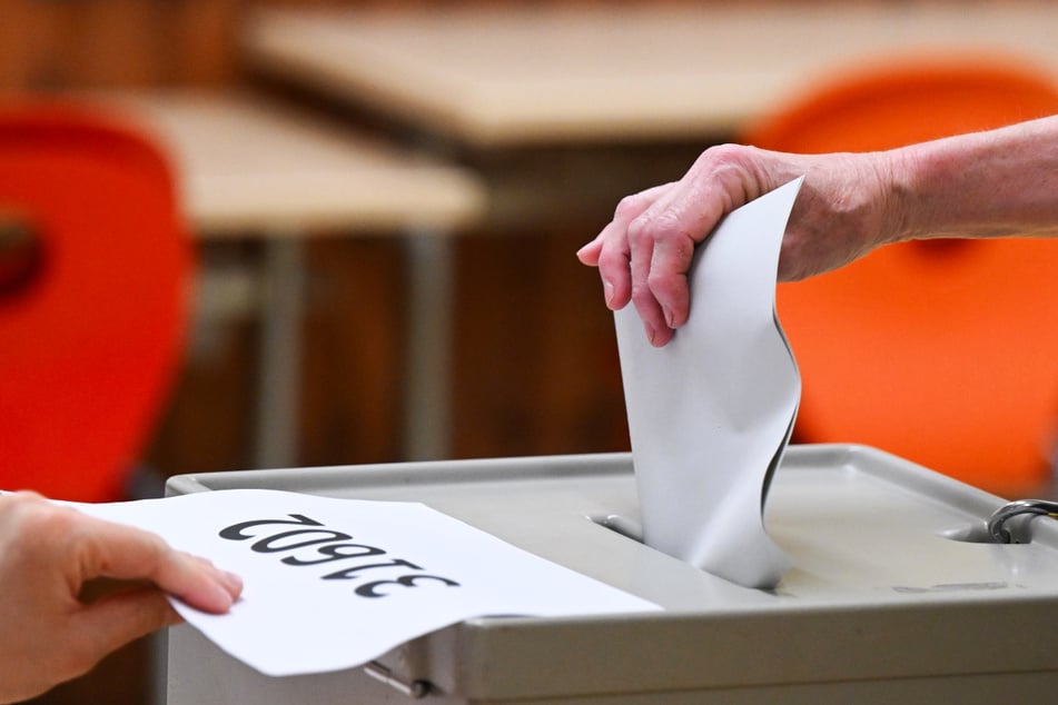 Weil's so schön war - und so knapp: Sechs Landratswahlen gehen heute in die Verlängerung!