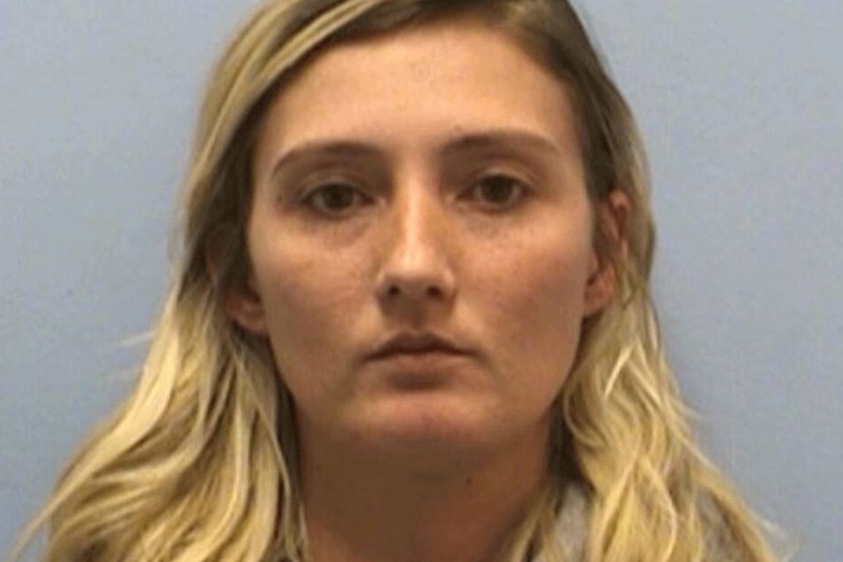 Chrystal W. (28) auf einem Mugshot.