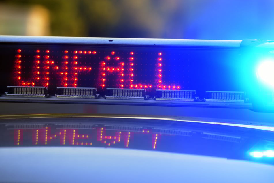 Am Donnerstag passierte ein Auffahrunfall auf der A4. (Symbolfoto)