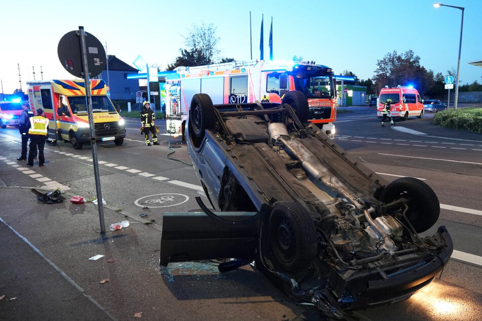 Der Suzuki überschlug sich und blieb auf dem Dach liegen.