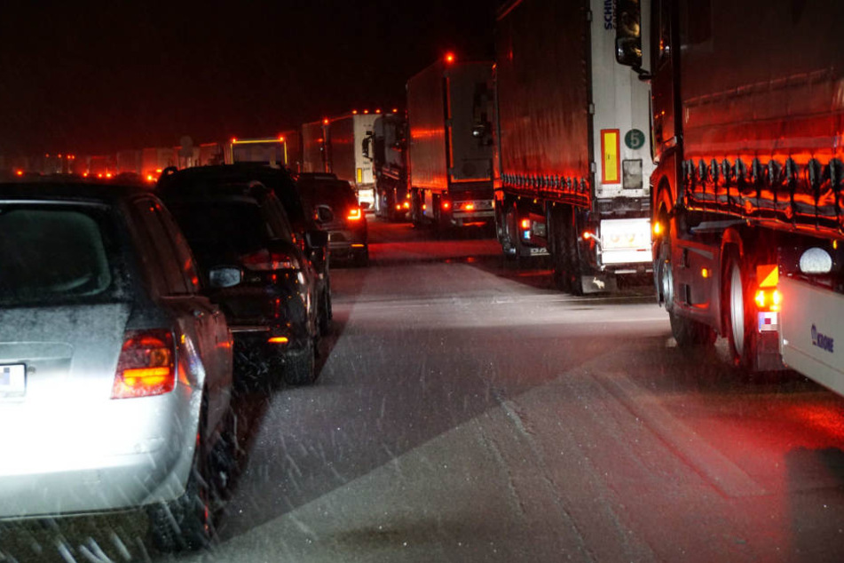 Nichts ging mehr auf der A8 aufgrund des Schneechaos.