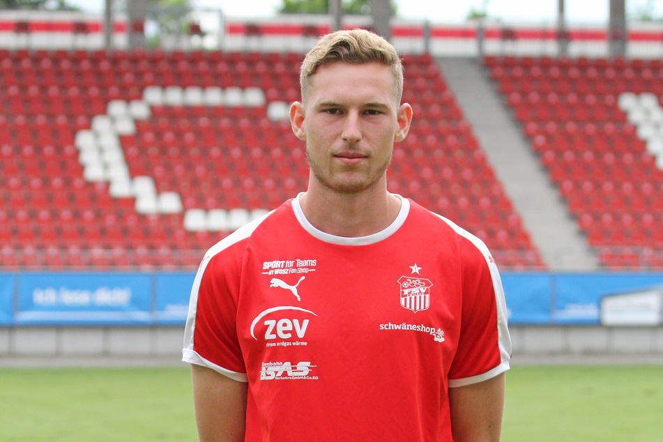 Verstärkung für den FSV Zwickau: Verteidiger Felix Brand (20) wechselt vom FC Astoria Walldorf zu den Westsachsen.