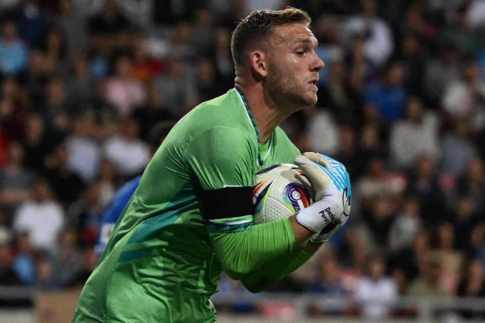 HSV-Keeper Daniel Peretz (25) war für die israelische Nationalmannschaft im Einsatz. Gegen Italien bekam der Schlussmann fünf Gegentore.