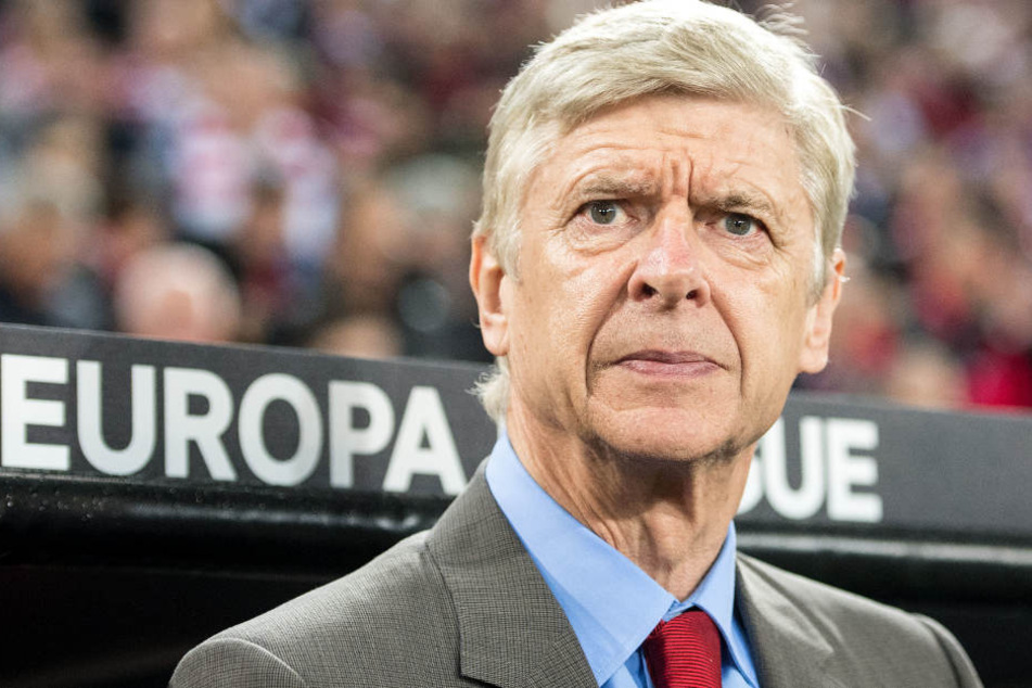 Arsène Wenger soll offenbar der Favorit auf den Trainerstuhl von Niko Kovac sein. (Archivbild)