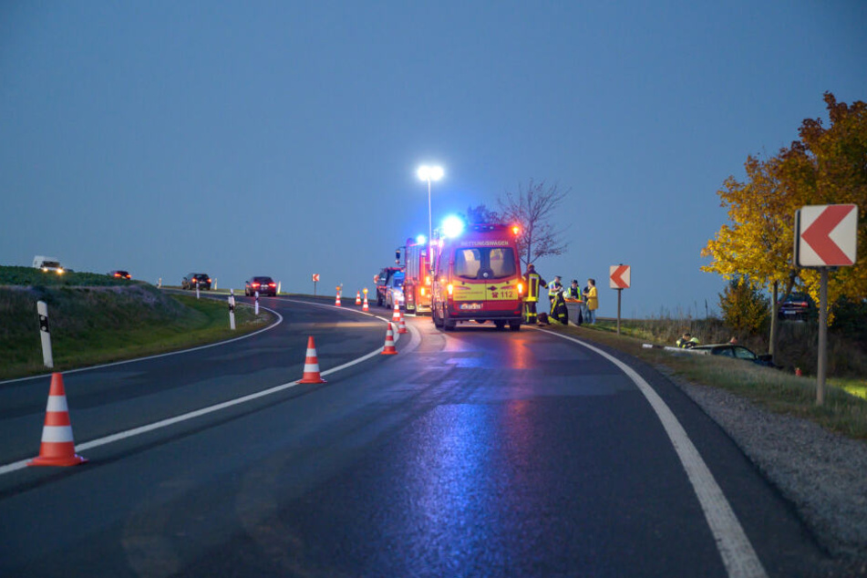 Die Straße musste auf einer Seite gesperrt werden.