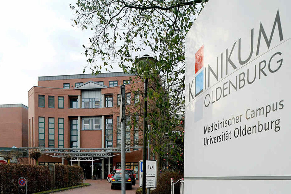 Der Haupteingang des Klinikums Oldenburg. Hier ermordete der ehemalige Krankenpfleger 25 Patienten.