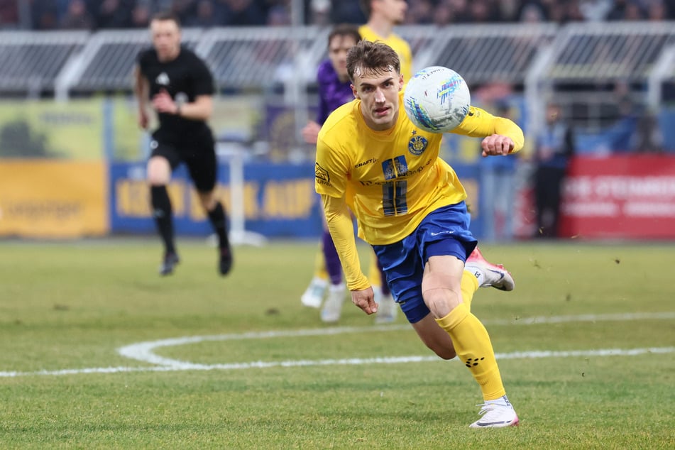 Jonas Arcalean (28) kam im Sommer aus Walldorf nach Leipzig und brauchte nicht lange, um die Mannschaft zu verstärken.