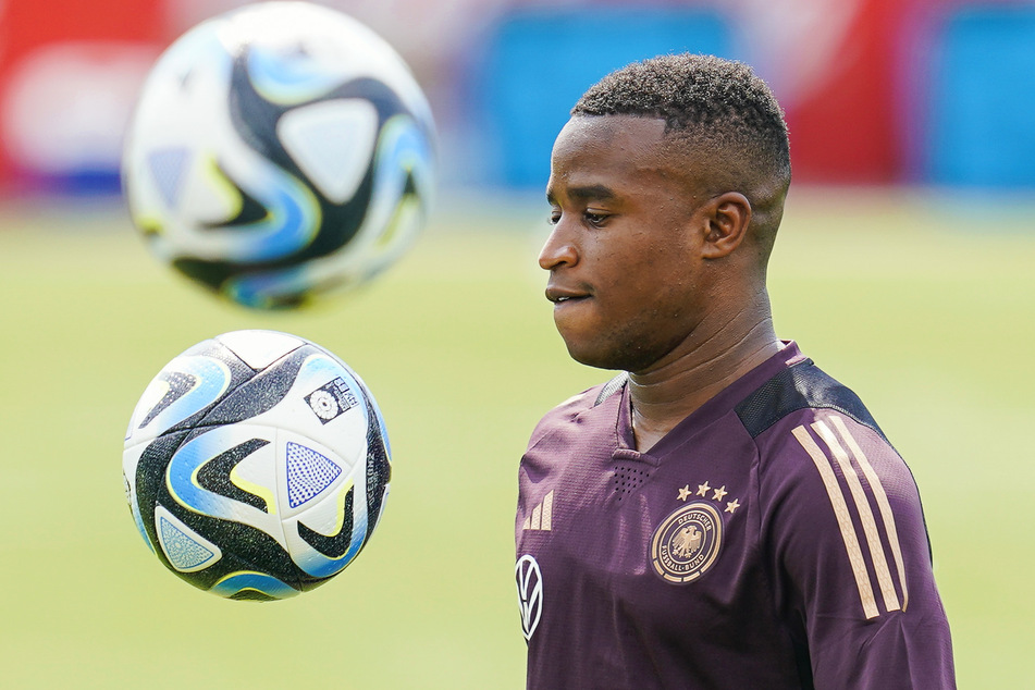 Youssoufa Moukoko (18) steht beim deutschen Vizemeister Borussia Dortmund unter Vertrag.
