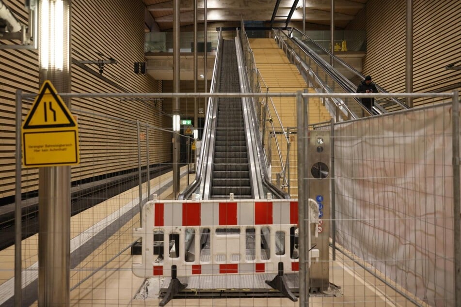 Fünf der sechs Rolltreppen am Markt wurden bereits erneuert. Seit dem 5. Januar wird nun auch die letzte ausgetauscht.