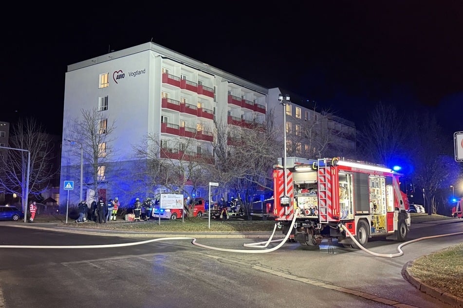 Am Samstagabend brach ein Feuer in der AWO Seniorenpflegeeinrichtung in Plauen aus.