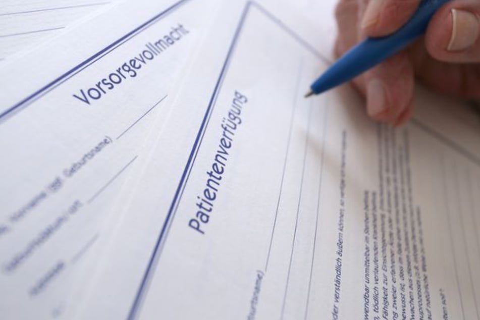 Vorsorgevollmachten, Patientenverfügungen und Betreuungsverfügungen können im Zentralen Vorsorgeregister als Abschriften digital hinterlegt werden.