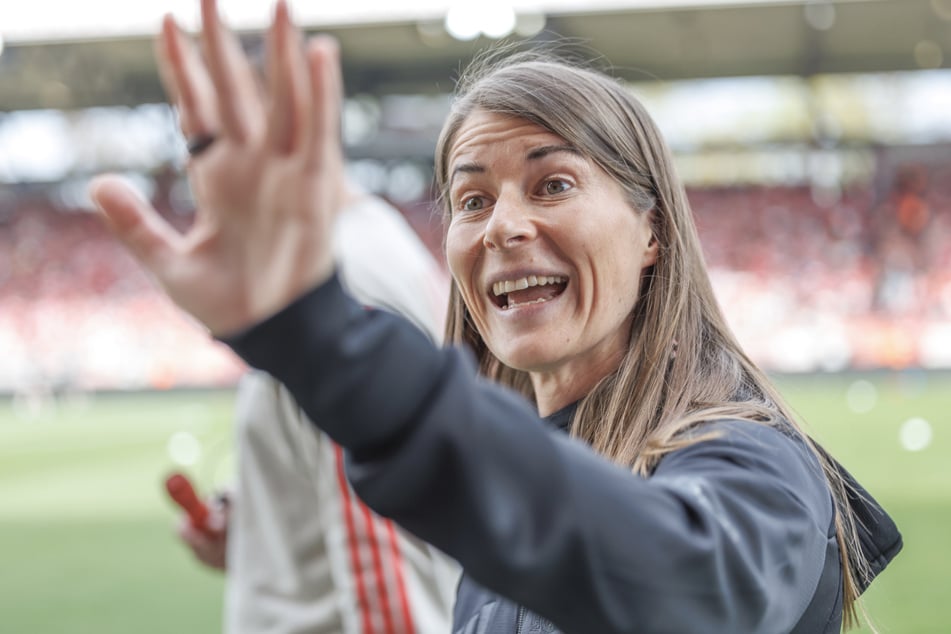 Union-Trainerin Marie-Louise Eta (34) will bei RB Leipzig etwas mitnehmen.
