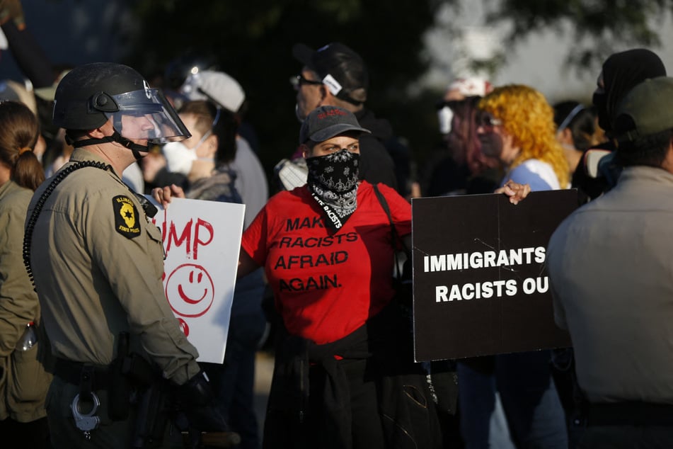 President Donald Trump's administration is considering a 7,500-person cap on refugees coming into the US this financial year.