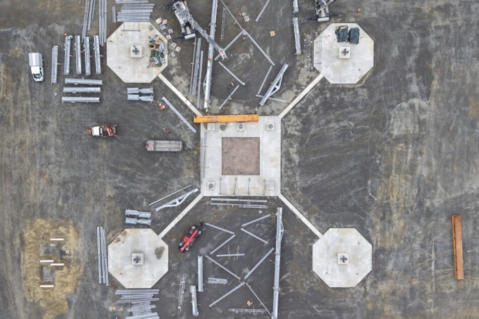 Dresden: 365 Meter hoch! Dresdner errichten erstes Riesen-Windrad
