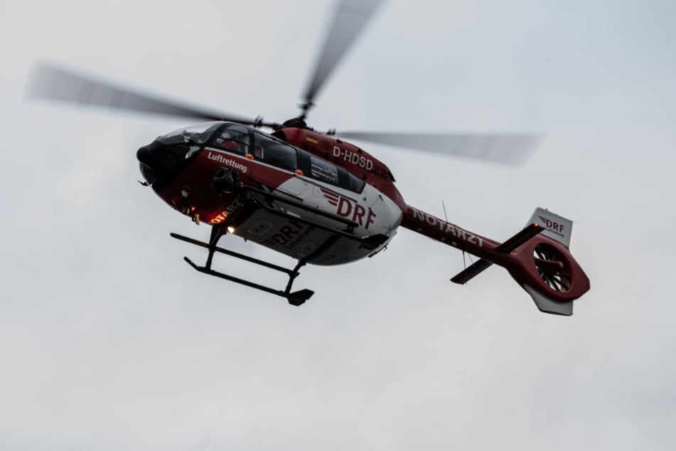 Ein Rettungshubschrauber brachte das Mädchen in eine Klinik. (Symbolbild)