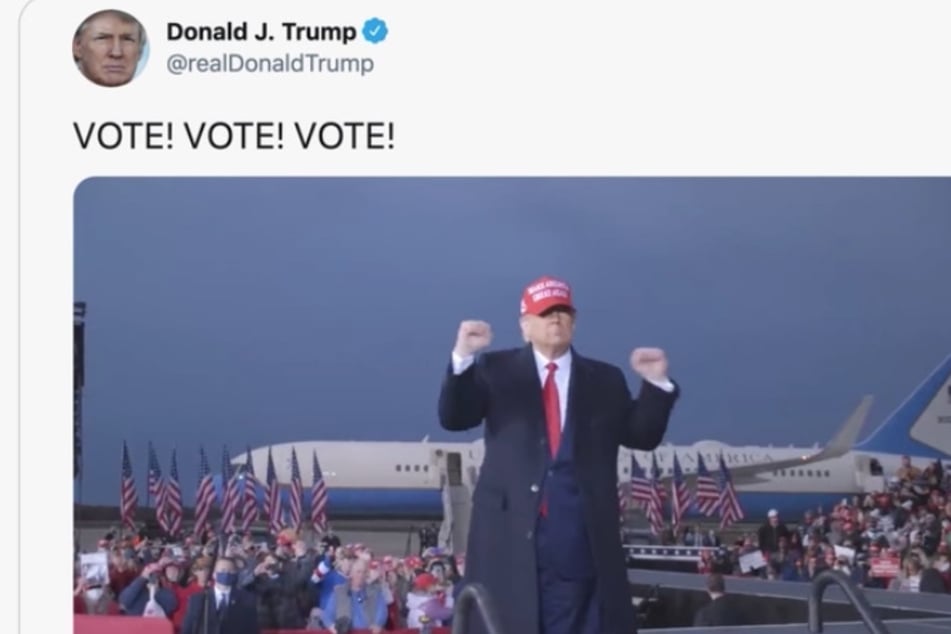 Donald Trump in einem unfreiwillig albernen Video. (Screenshot)