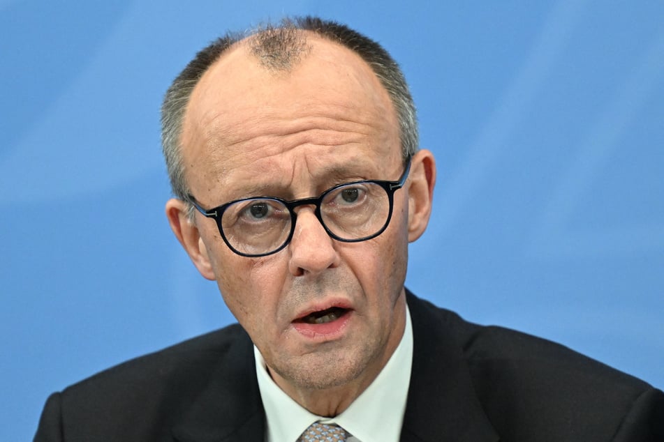 Bundeskanzler Friedrich Merz (70, CDU) lehnt einen "Diktatfrieden" vehement ab.