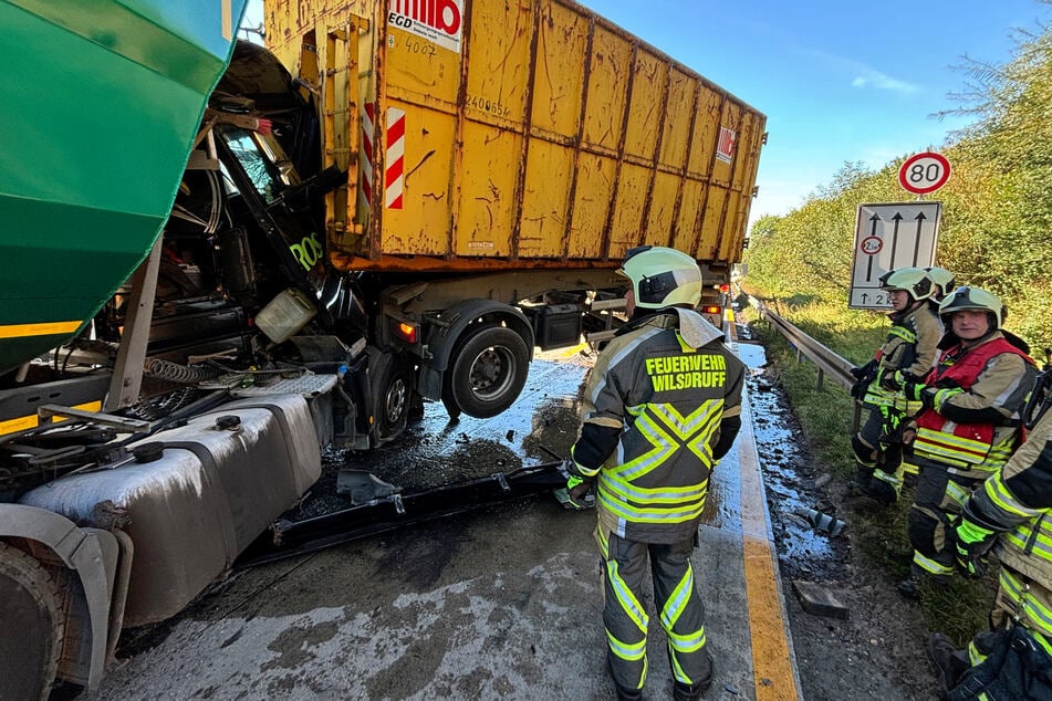 Die Feuerwehr selbst kam nur langsam zu der Unfallstelle.